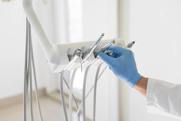 24/7 Emergency Tooth Extraction experts in Robertsville, NJ